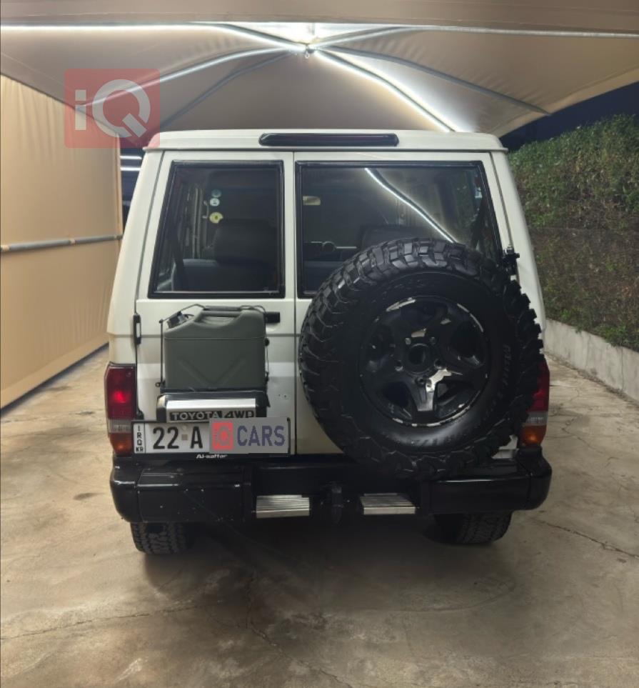 تويوتا لاند كروزر 70